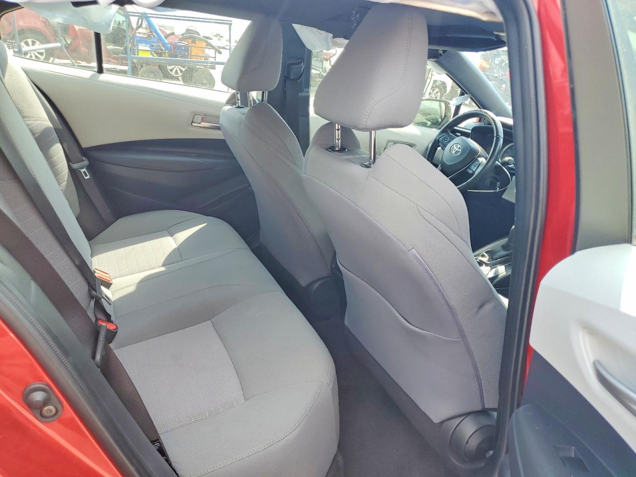 2021 TOYOTA COROLLA SE photo 19