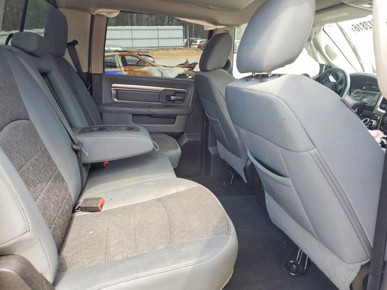 2018 RAM 1500 SLT photo 28
