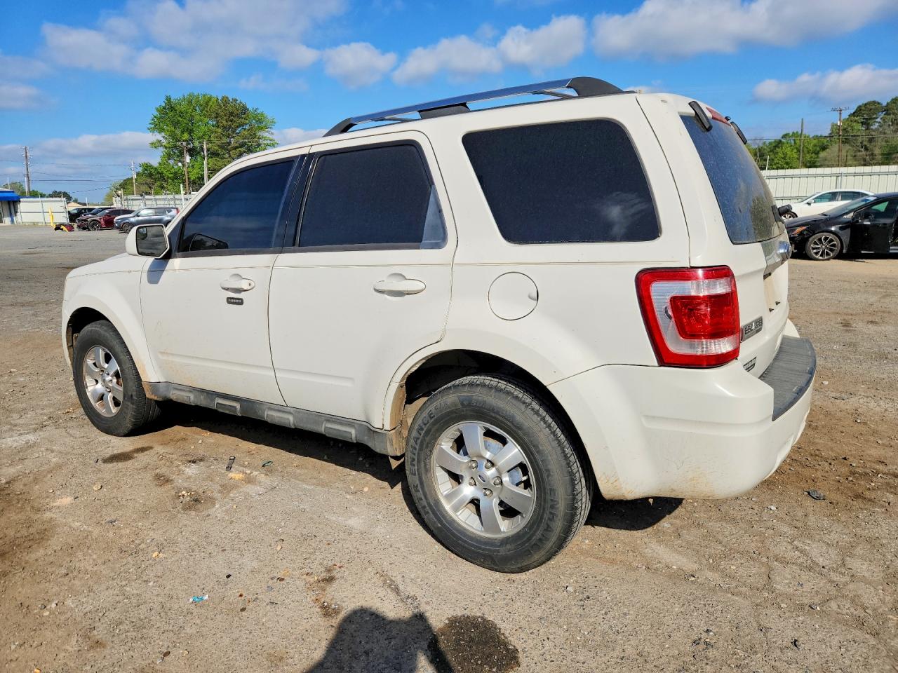 2010 FORD ESCAPE LIMITED photo 3
