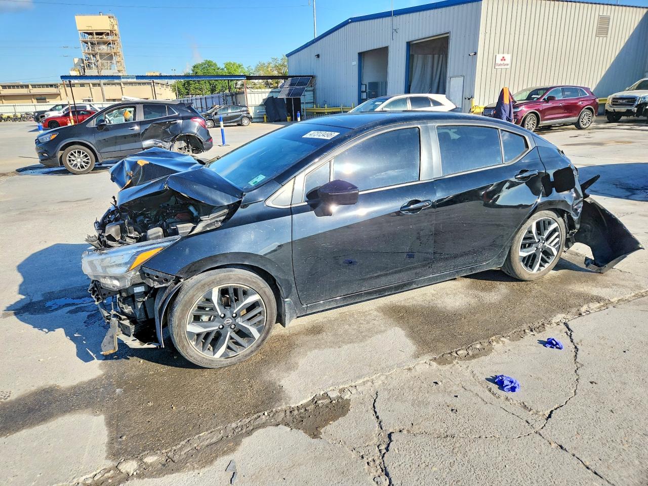 2025 NISSAN VERSA