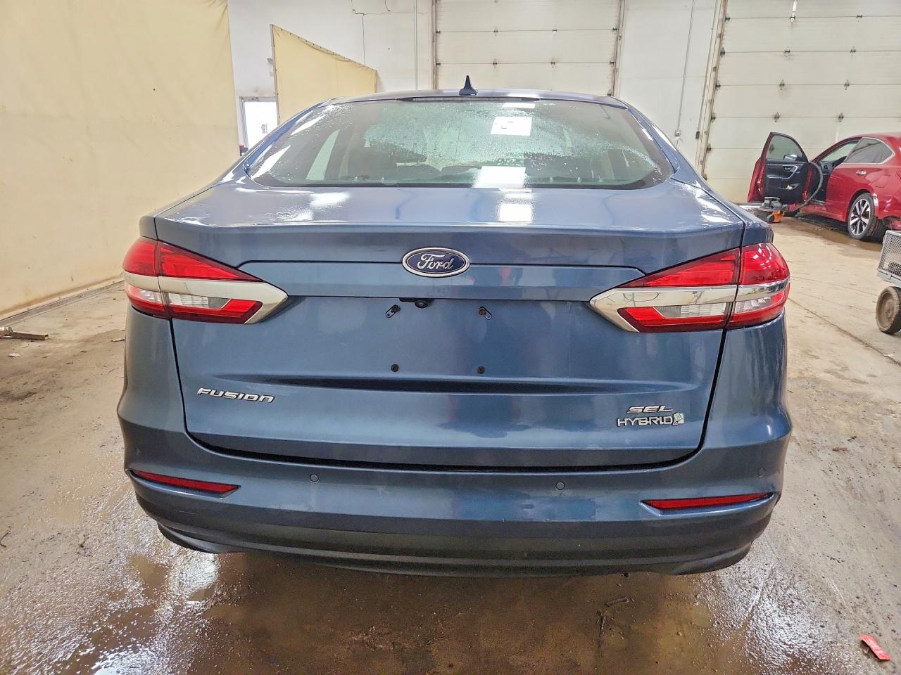 2019 FORD FUSION SEL photo 16
