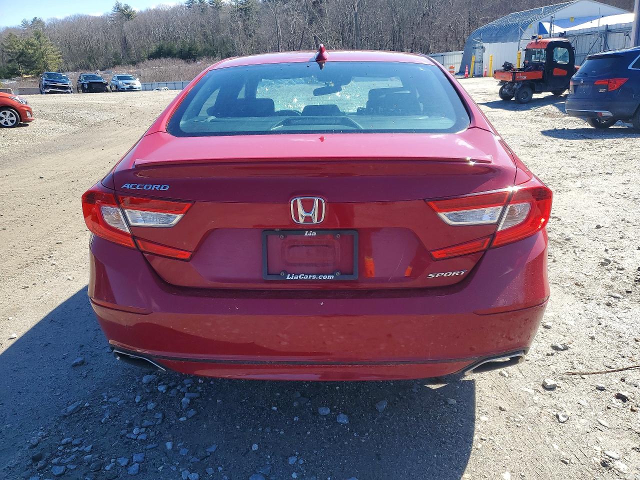 2018 HONDA ACCORD SPORT photo 16