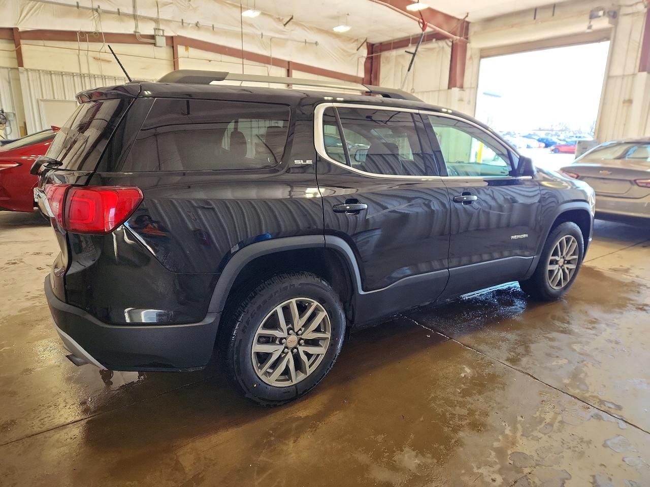 2017 GMC ACADIA SLE photo 5