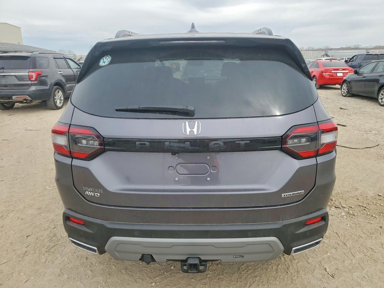 2025 HONDA PILOT TOURING photo 6