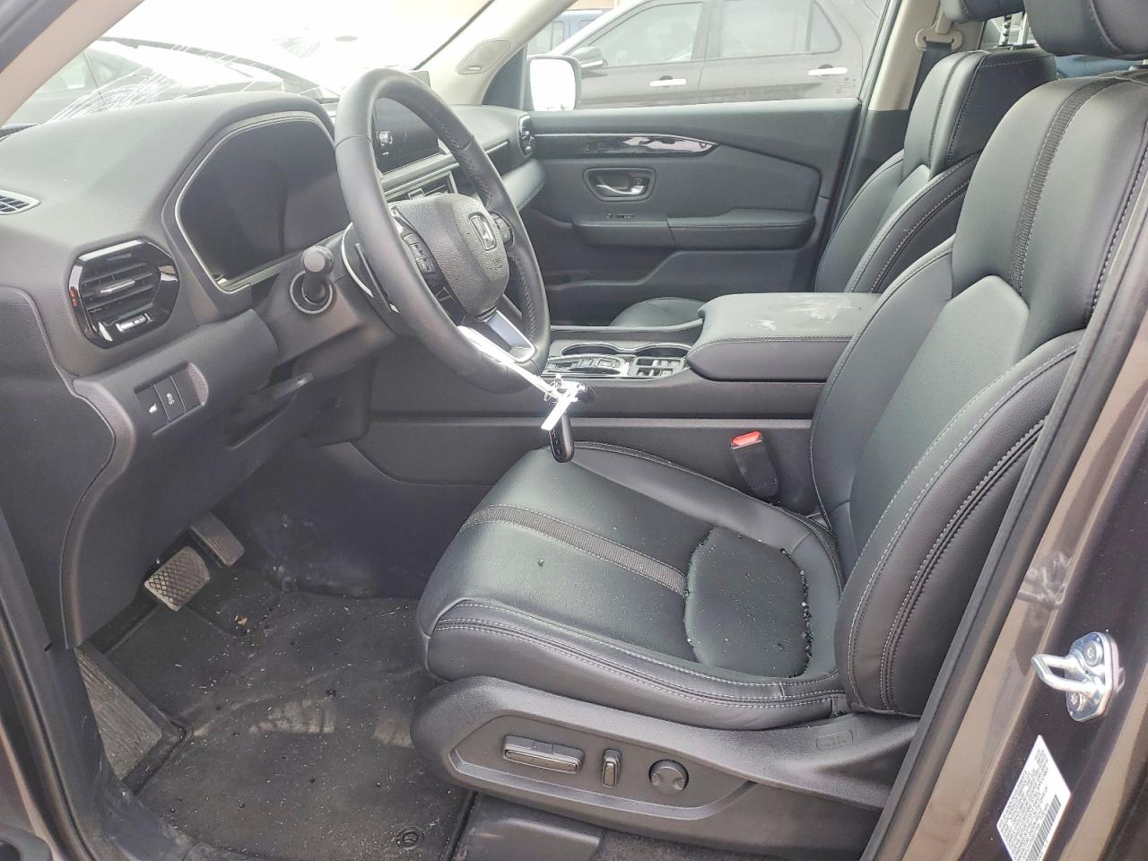 2025 HONDA PILOT TOURING photo 7