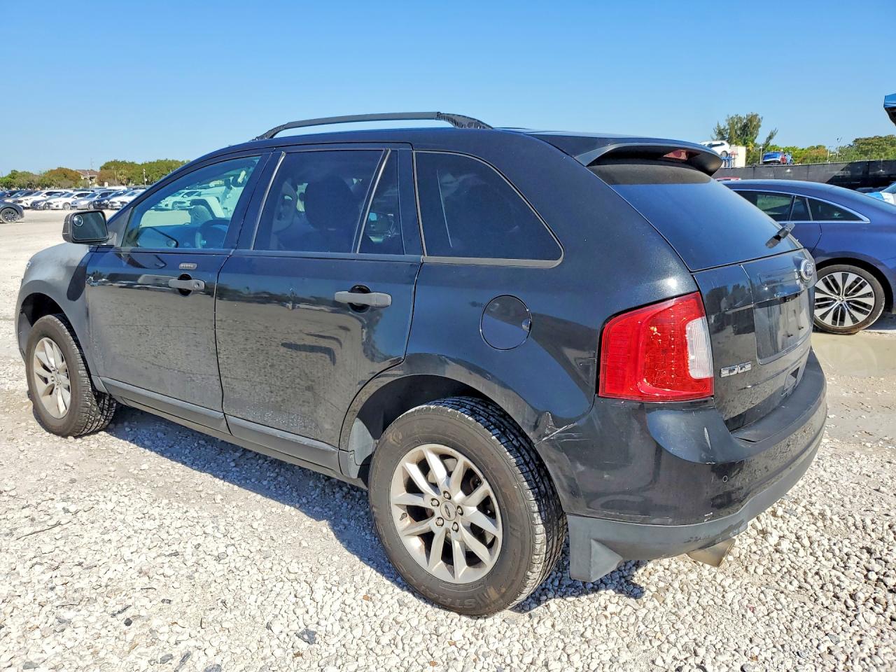 2013 FORD EDGE SE photo 3