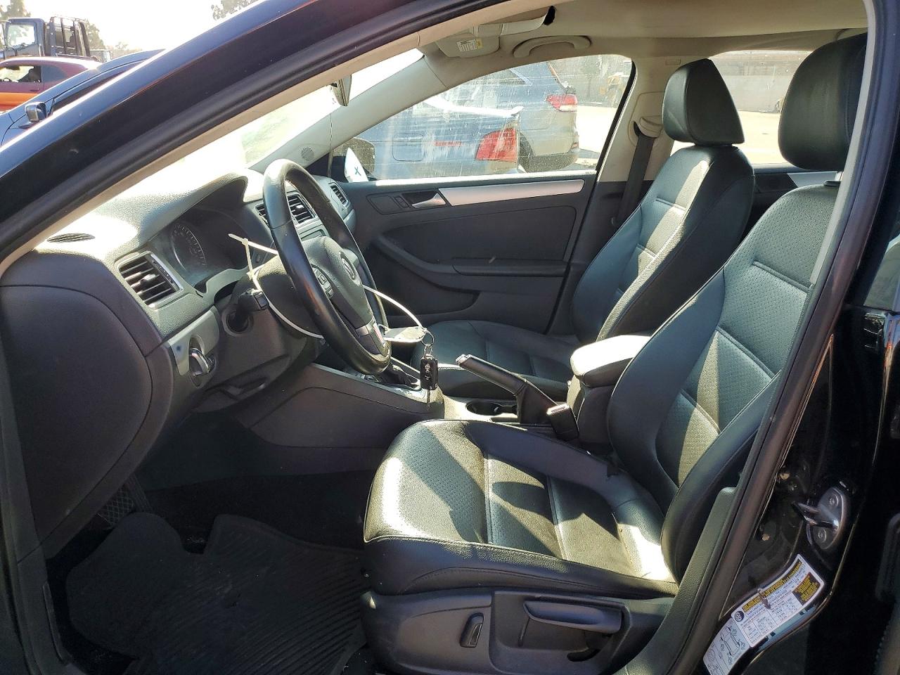 2013 VOLKSWAGEN JETTA SE photo 7
