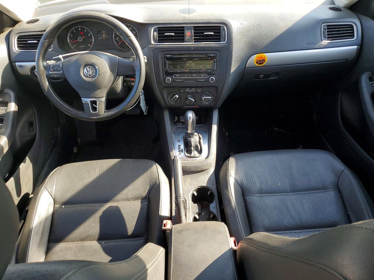 2013 VOLKSWAGEN JETTA SE photo 8