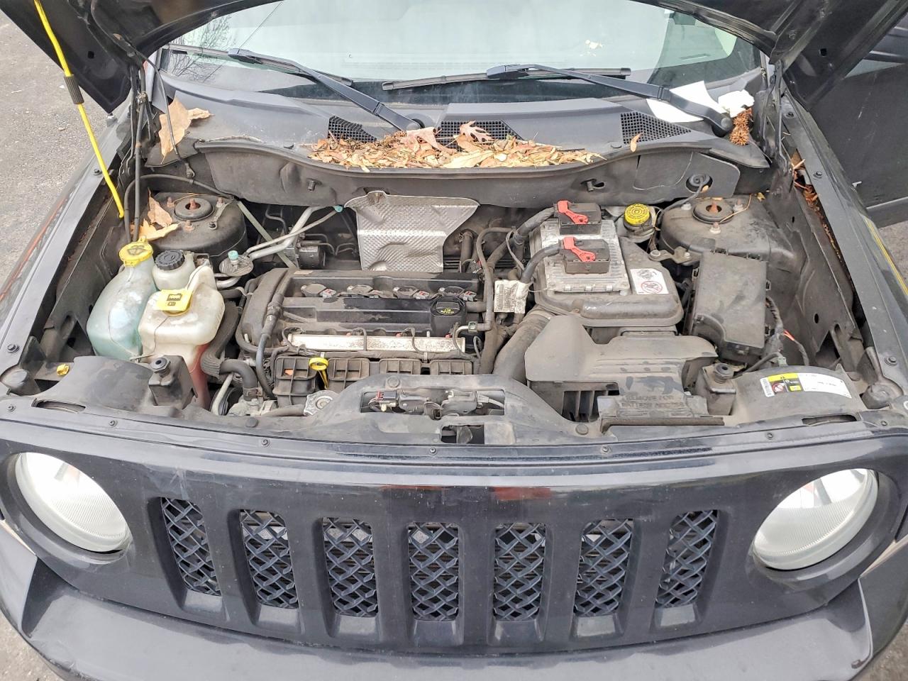 2014 JEEP PATRIOT LATITUDE photo 31