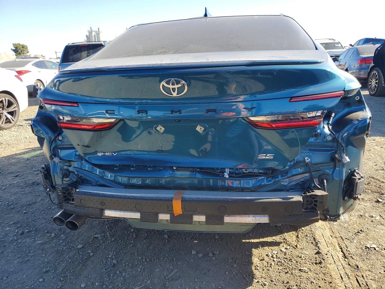 2025 TOYOTA CAMRY SE photo 11