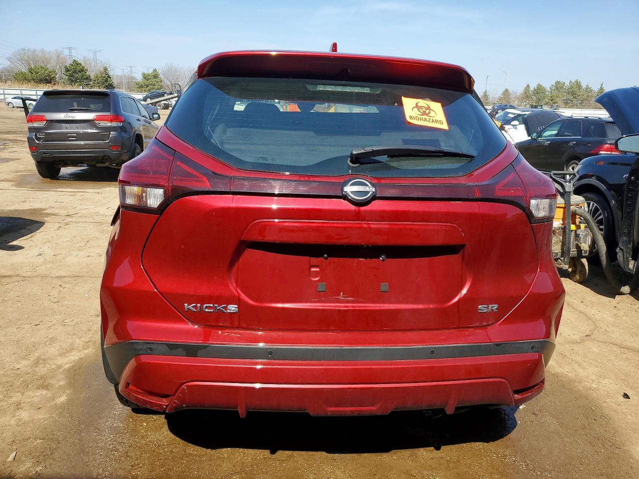 2023 NISSAN KICKS SR photo 11