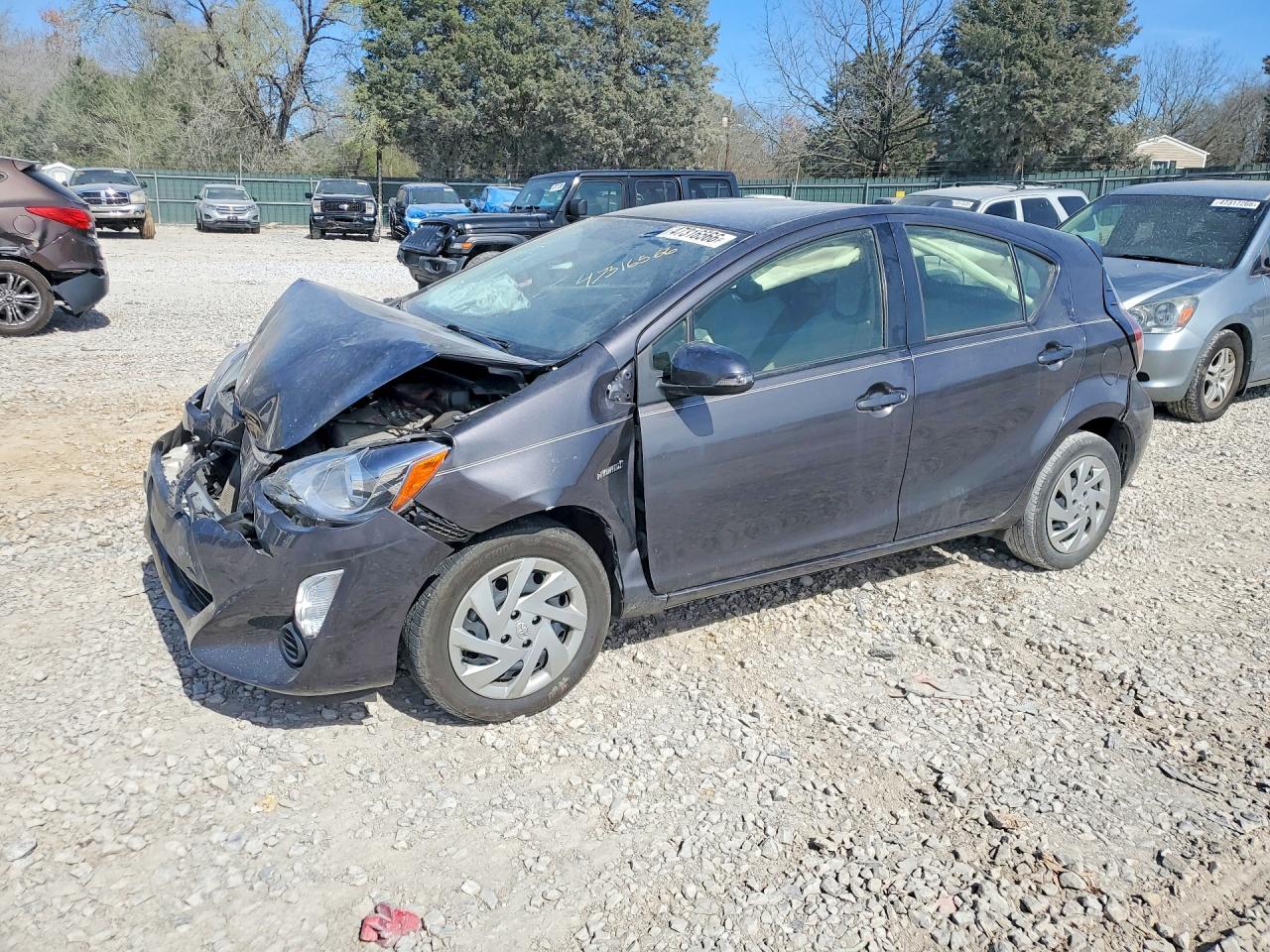 2015 TOYOTA PRIUS C