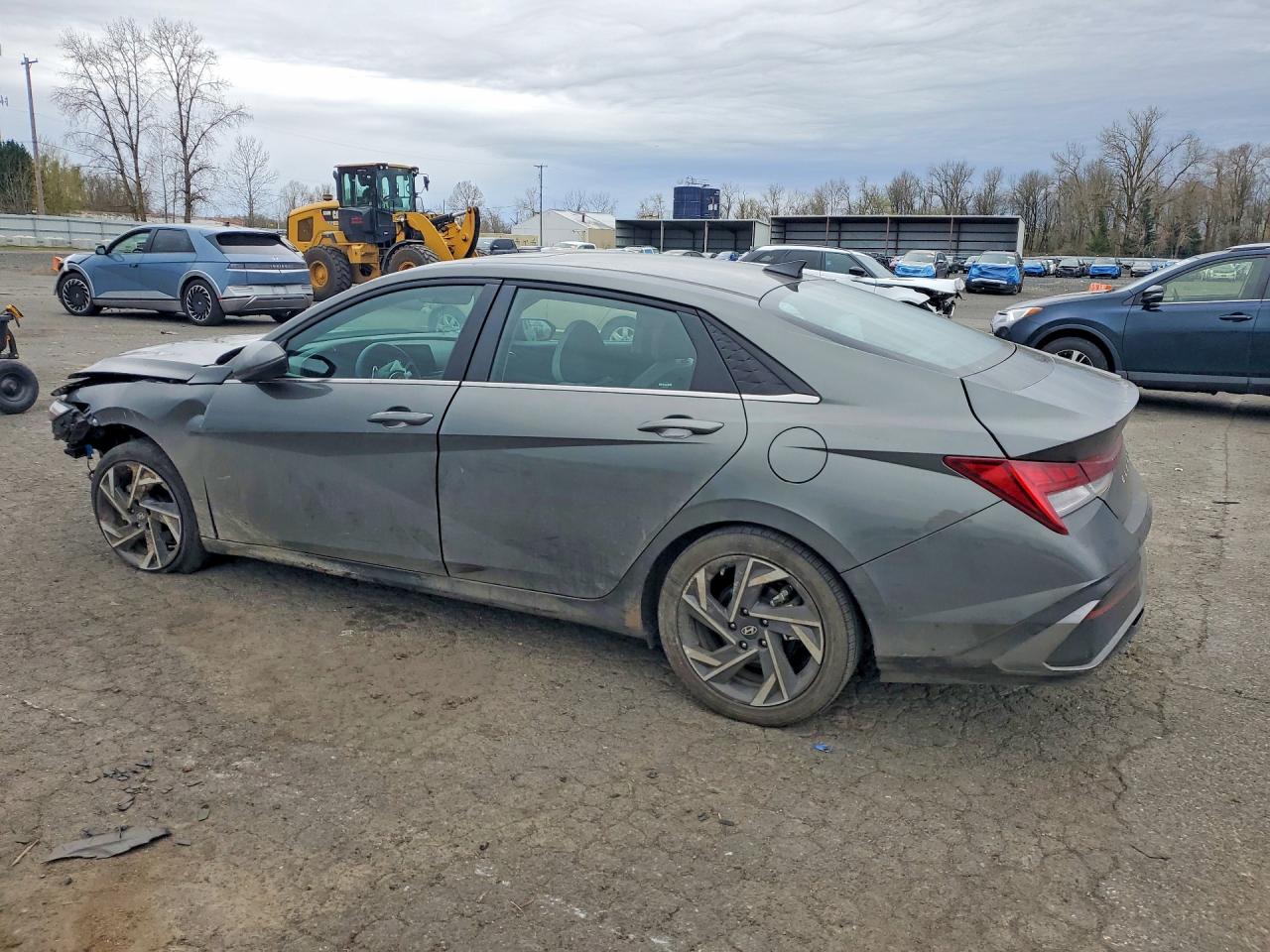 2025 HYUNDAI ELANTRA LIMITED photo 3