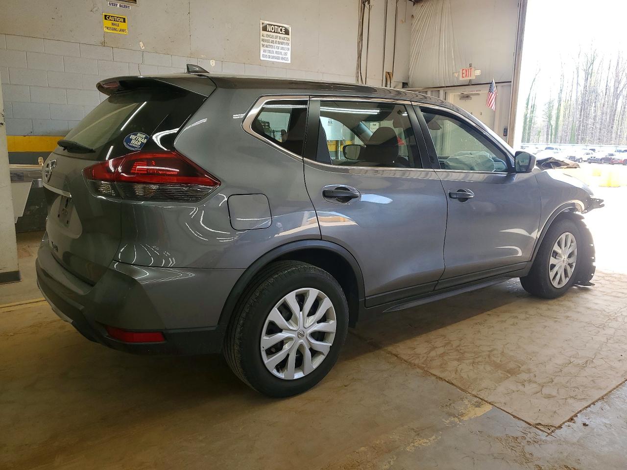 2019 NISSAN ROGUE S photo 7