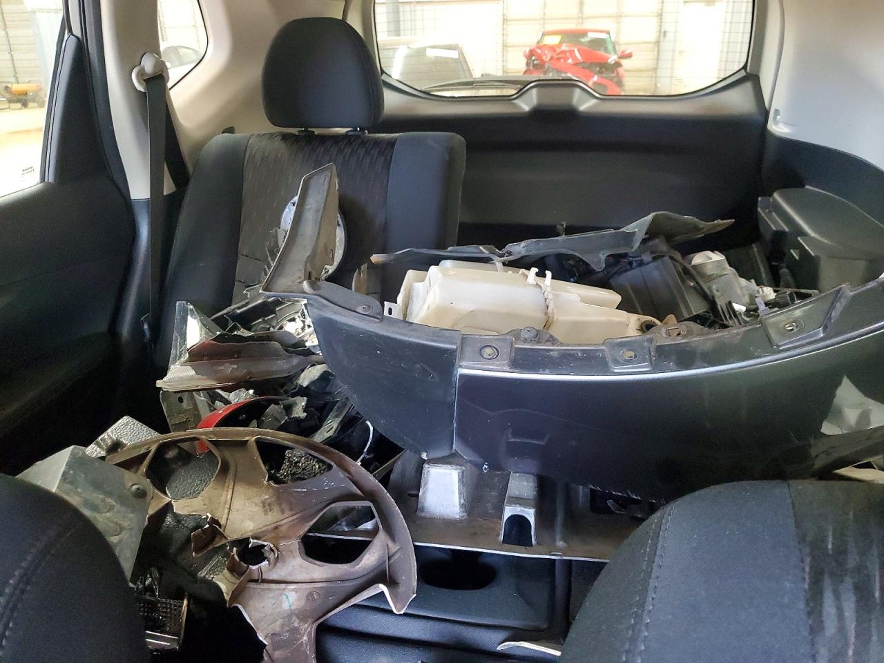 2019 NISSAN ROGUE S photo 28