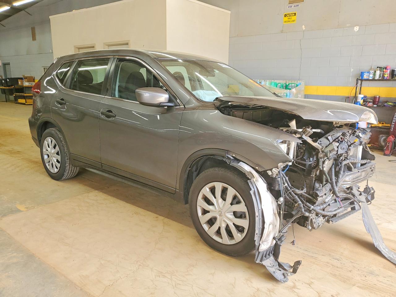 2019 NISSAN ROGUE S photo 10
