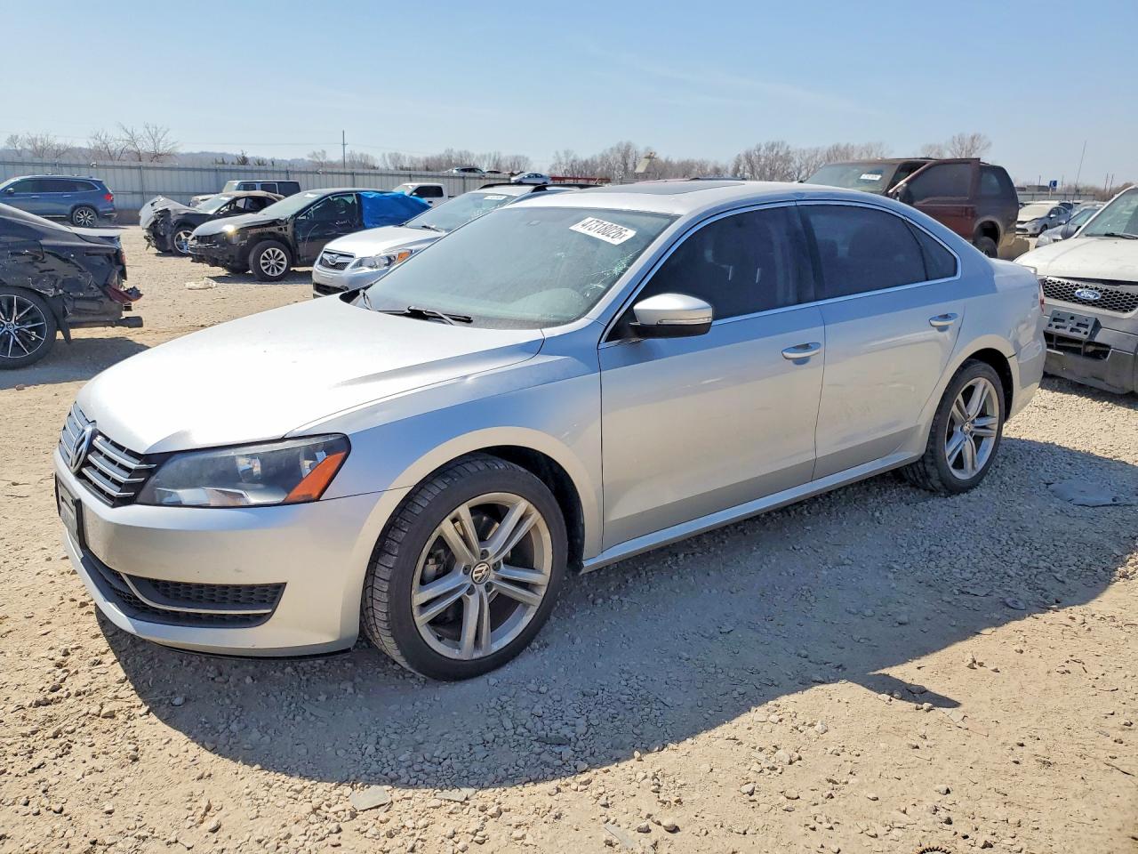 2015 VOLKSWAGEN PASSAT
