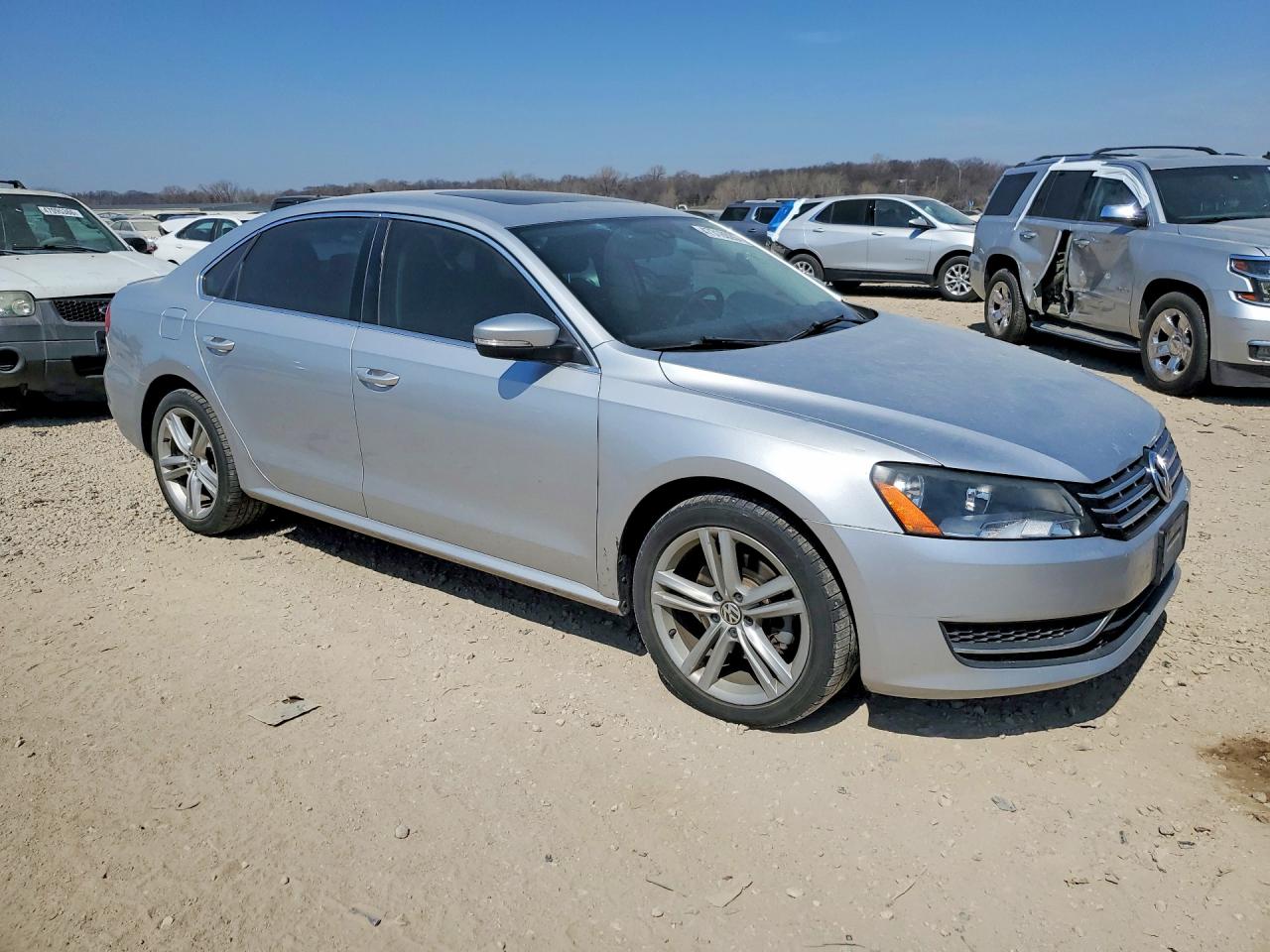 2015 VOLKSWAGEN PASSAT SE photo 7
