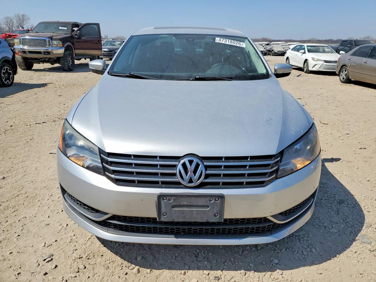 2015 VOLKSWAGEN PASSAT SE photo 9