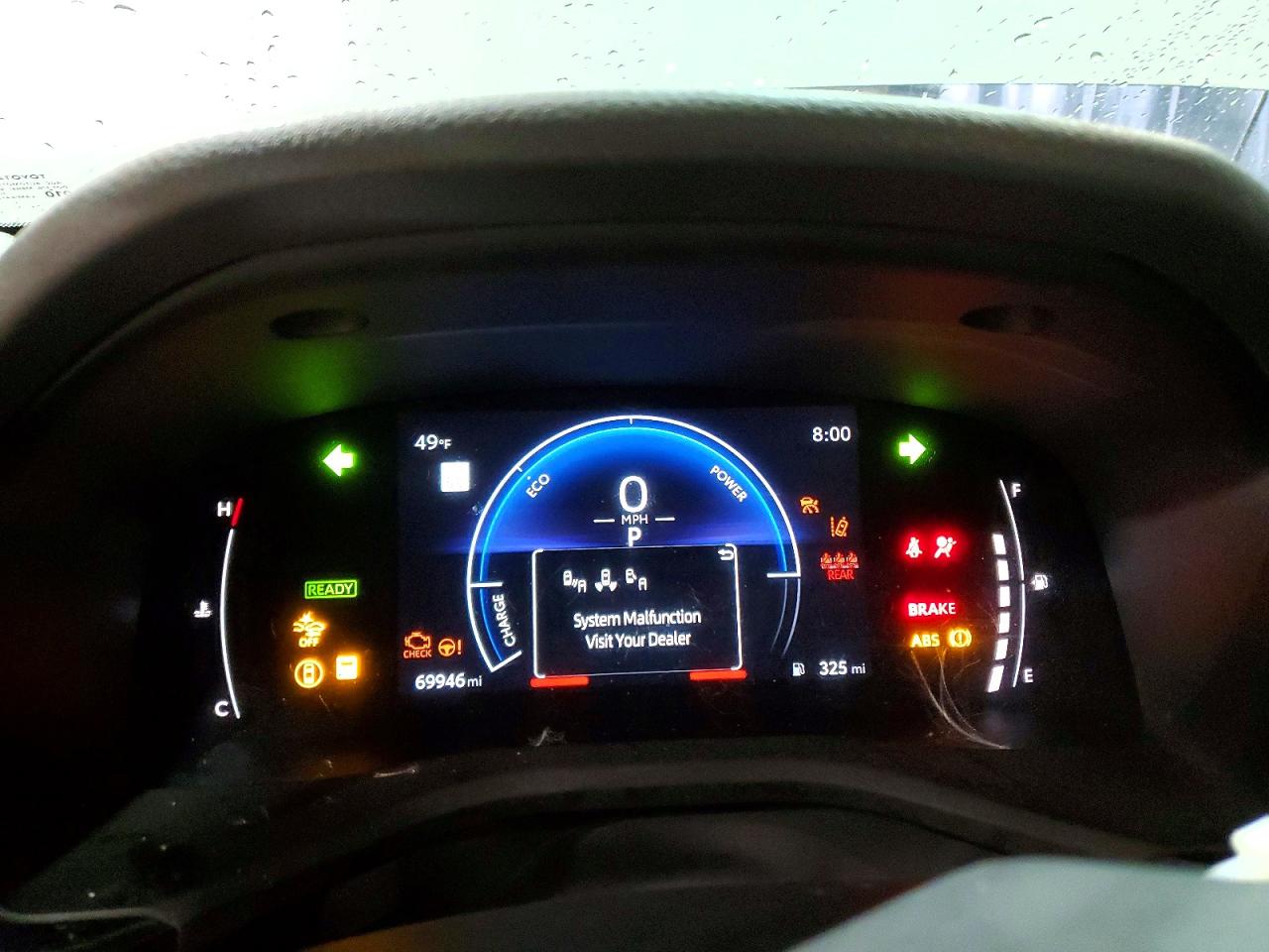 2025 TOYOTA CAMRY LE photo 17