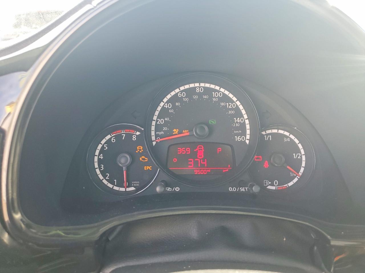 2015 VOLKSWAGEN BEETLE 1.8T photo 25