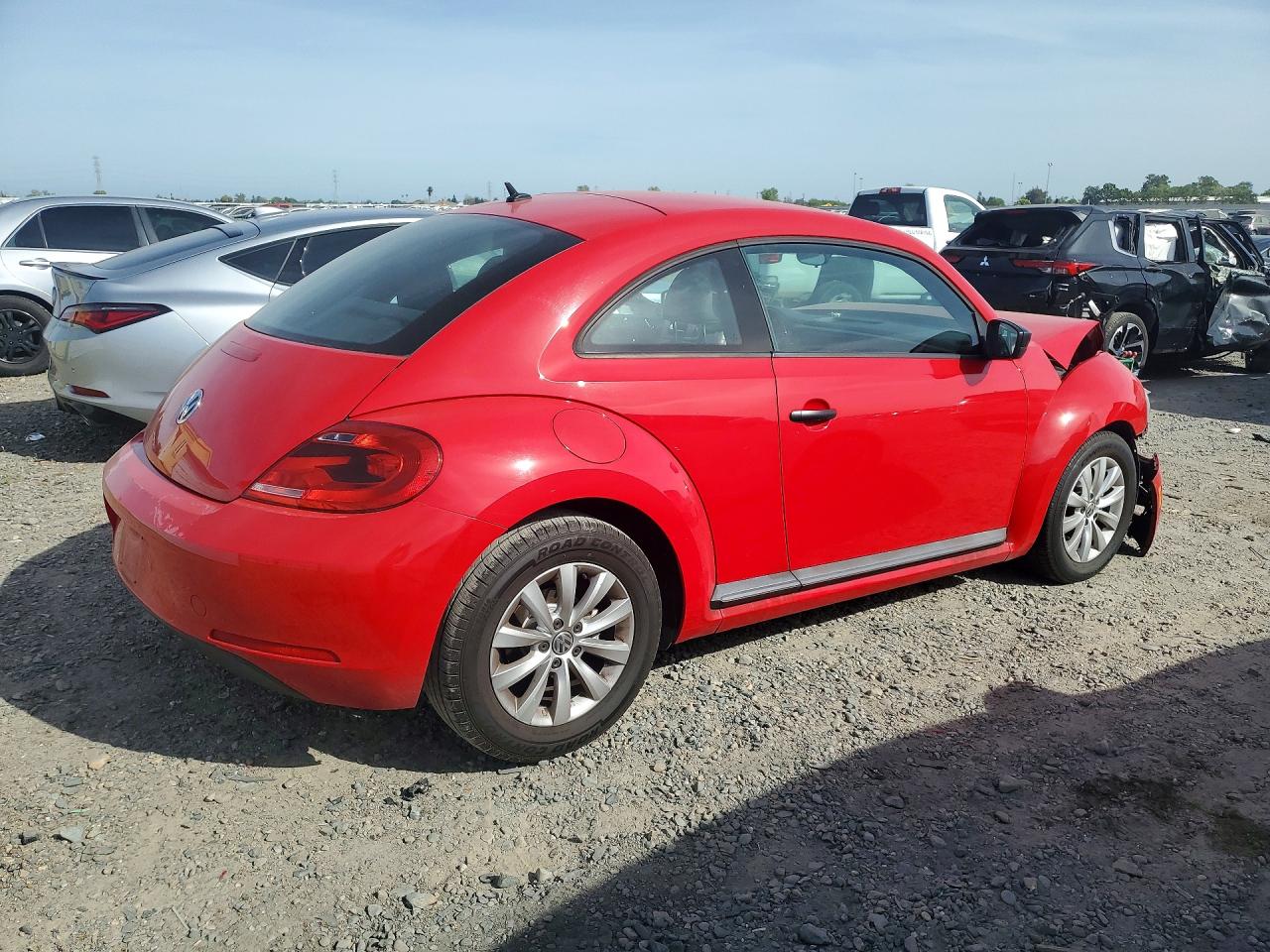 2015 VOLKSWAGEN BEETLE 1.8T photo 7