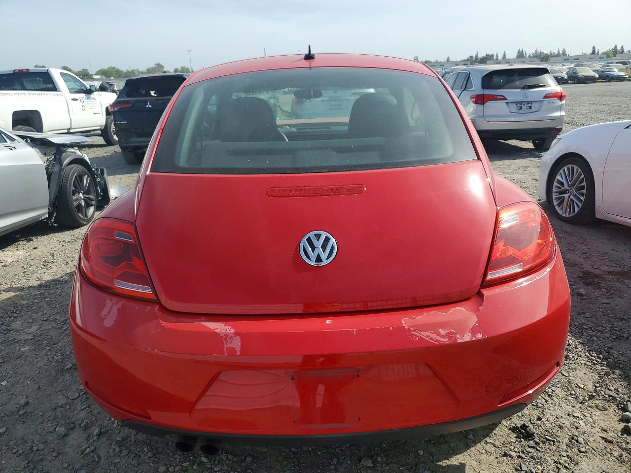 2015 VOLKSWAGEN BEETLE 1.8T photo 16
