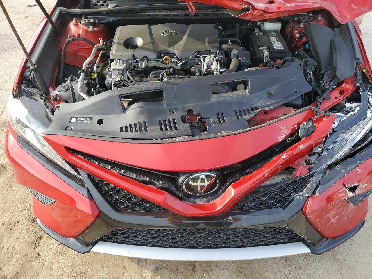 2019 TOYOTA CAMRY XSE photo 11