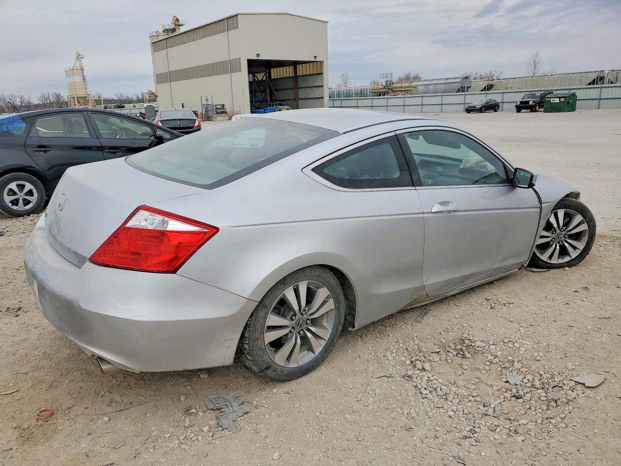 2010 HONDA ACCORD EX photo 5