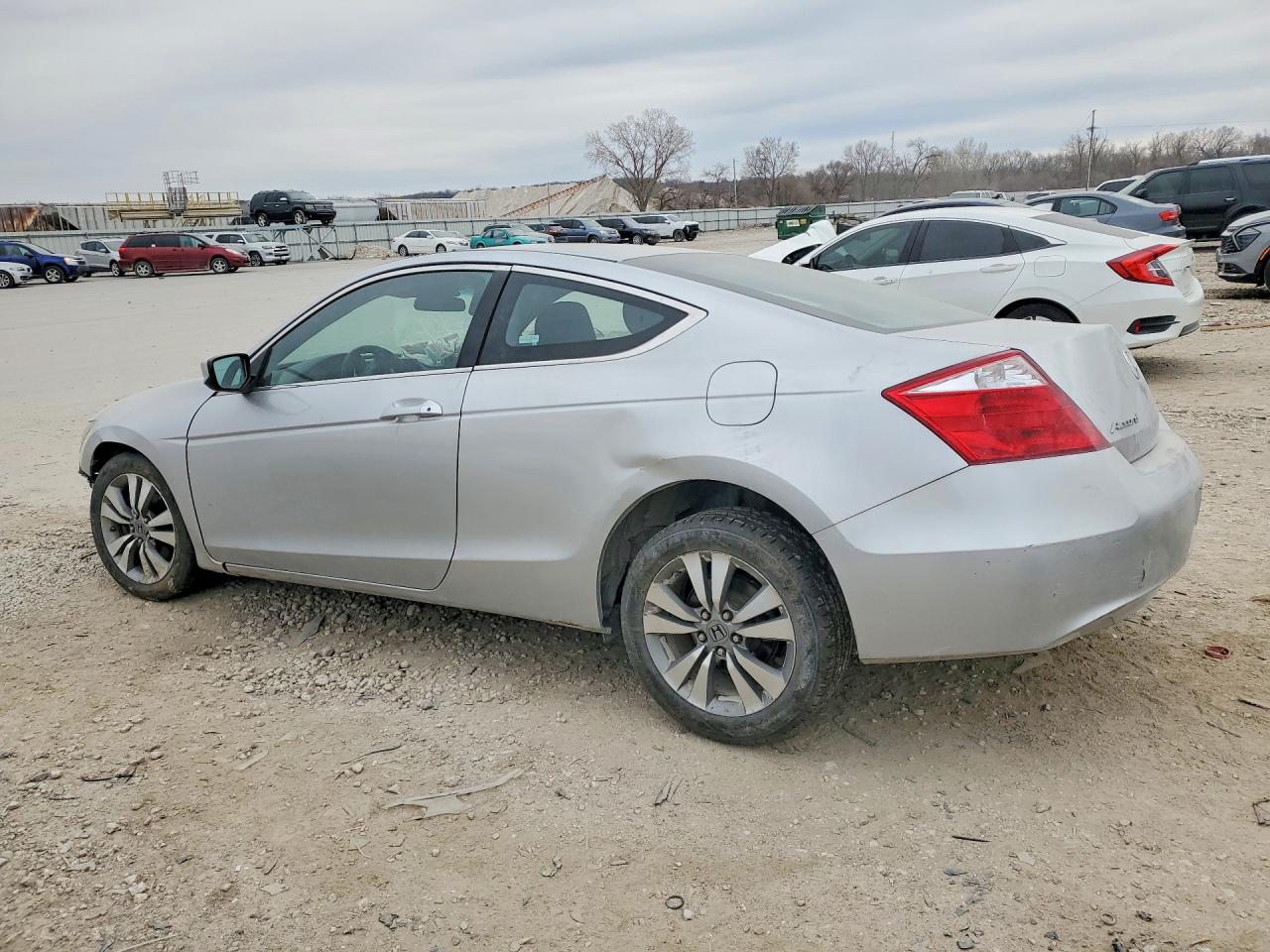 2010 HONDA ACCORD EX photo 3