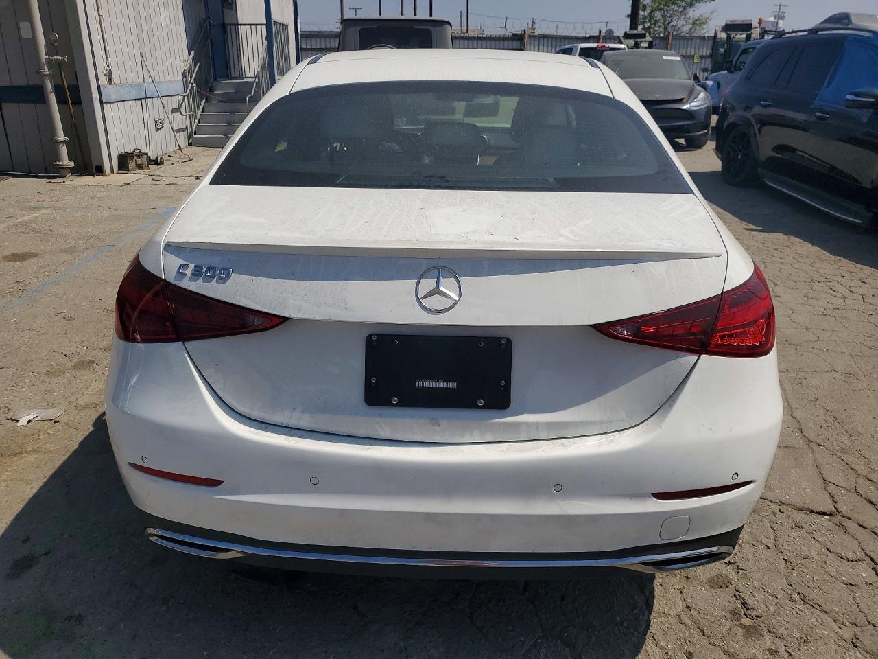 2025 MERCEDES-BENZ C 300 photo 11