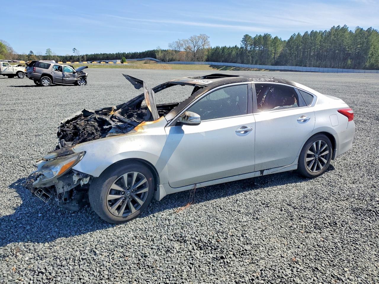 2016 NISSAN ALTIMA