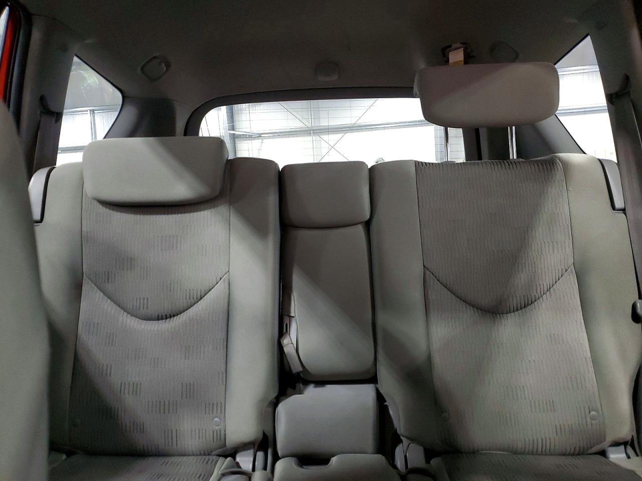 2009 TOYOTA RAV4 BASE photo 28