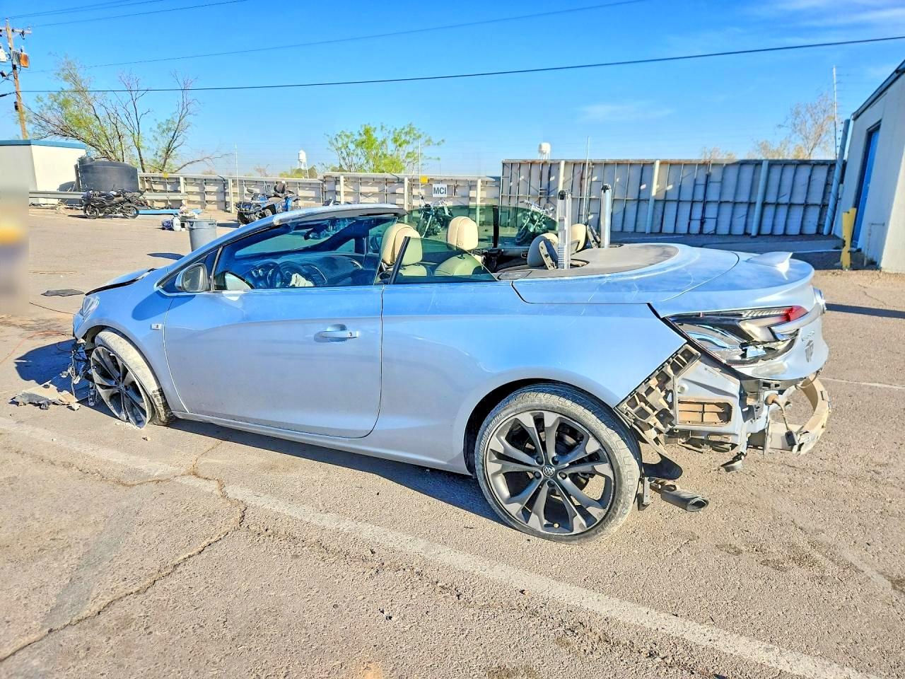2016 BUICK CASCADA PREMIUM photo 2