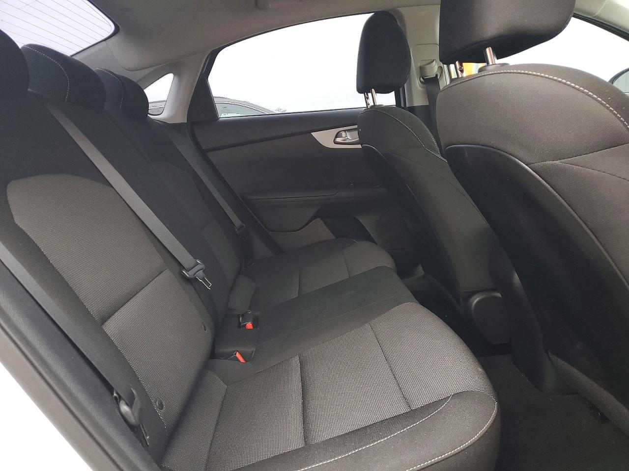2023 KIA FORTE LXS photo 28