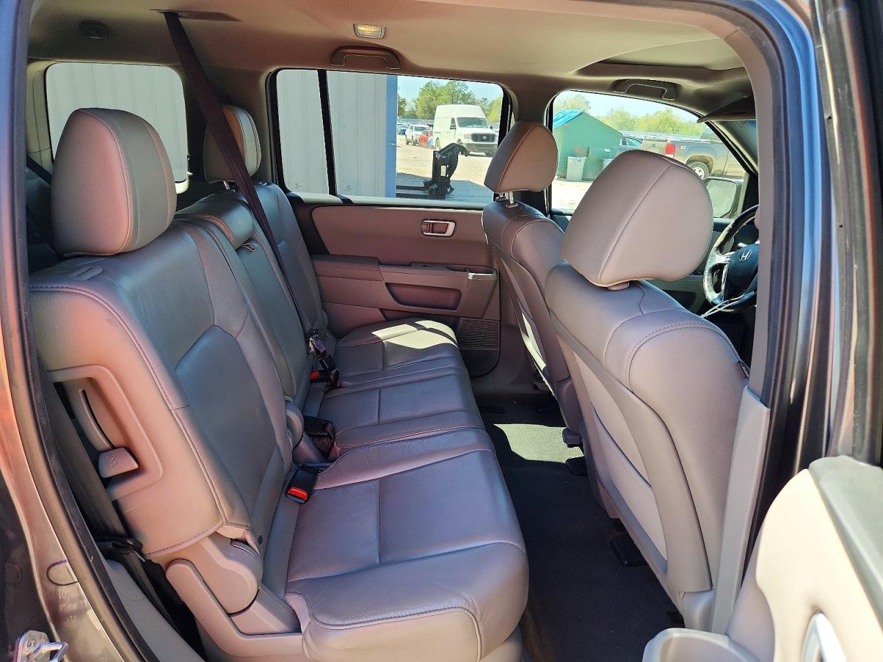 2013 HONDA PILOT EXL photo 11