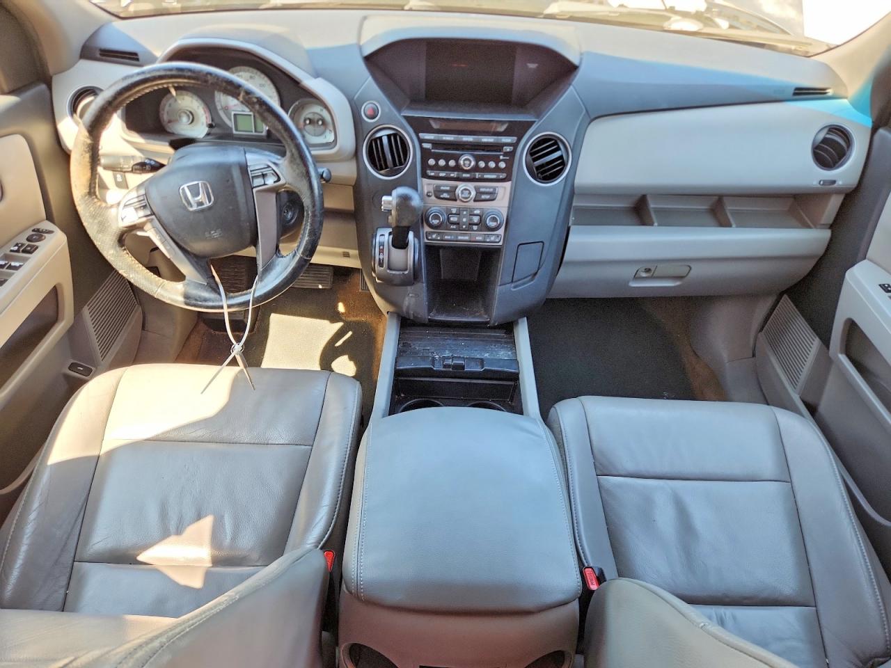 2013 HONDA PILOT EXL photo 8