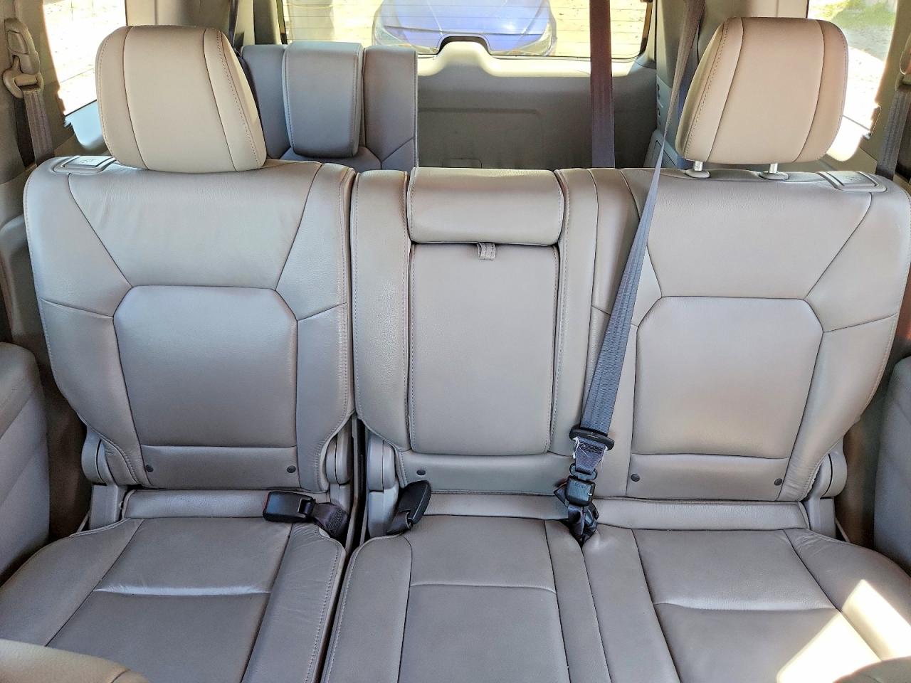 2013 HONDA PILOT EXL photo 10