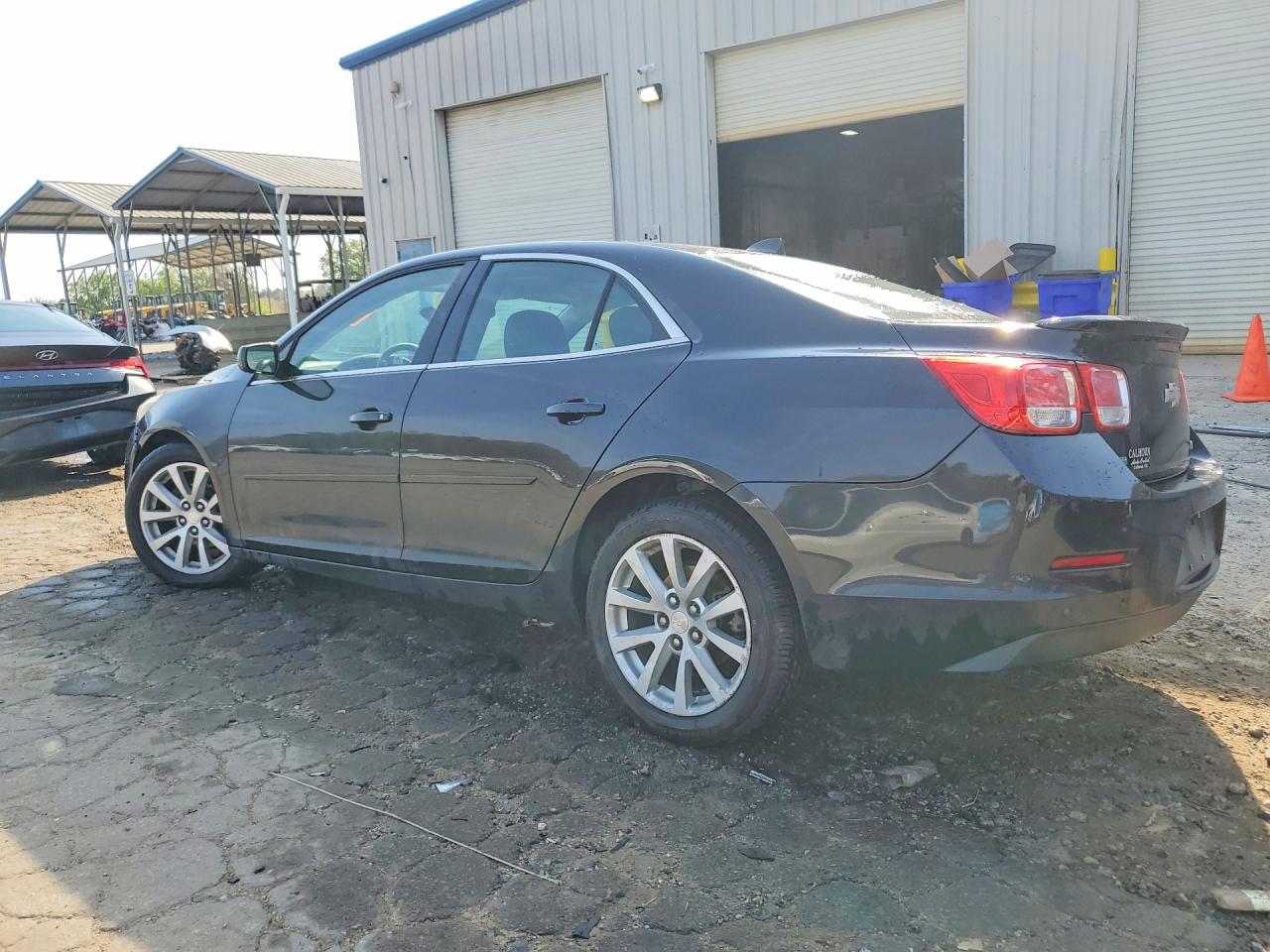 2014 CHEVROLET MALIBU 2LT photo 2