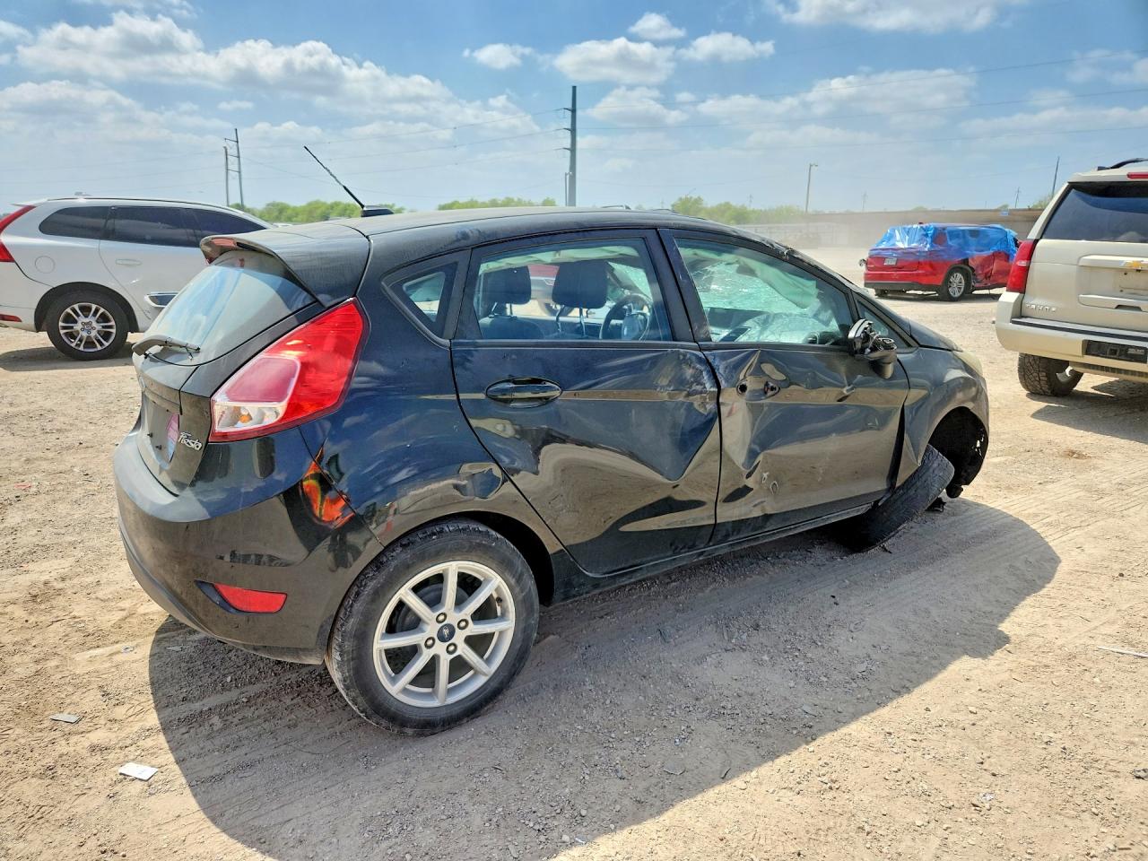 2019 FORD FIESTA SE photo 5