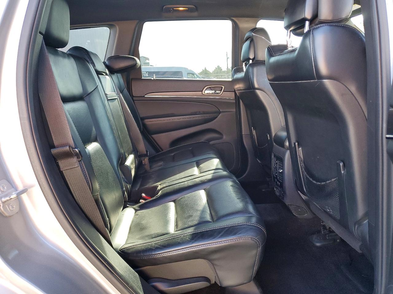 2015 JEEP GRAND CHEROKEE LIMITED photo 19