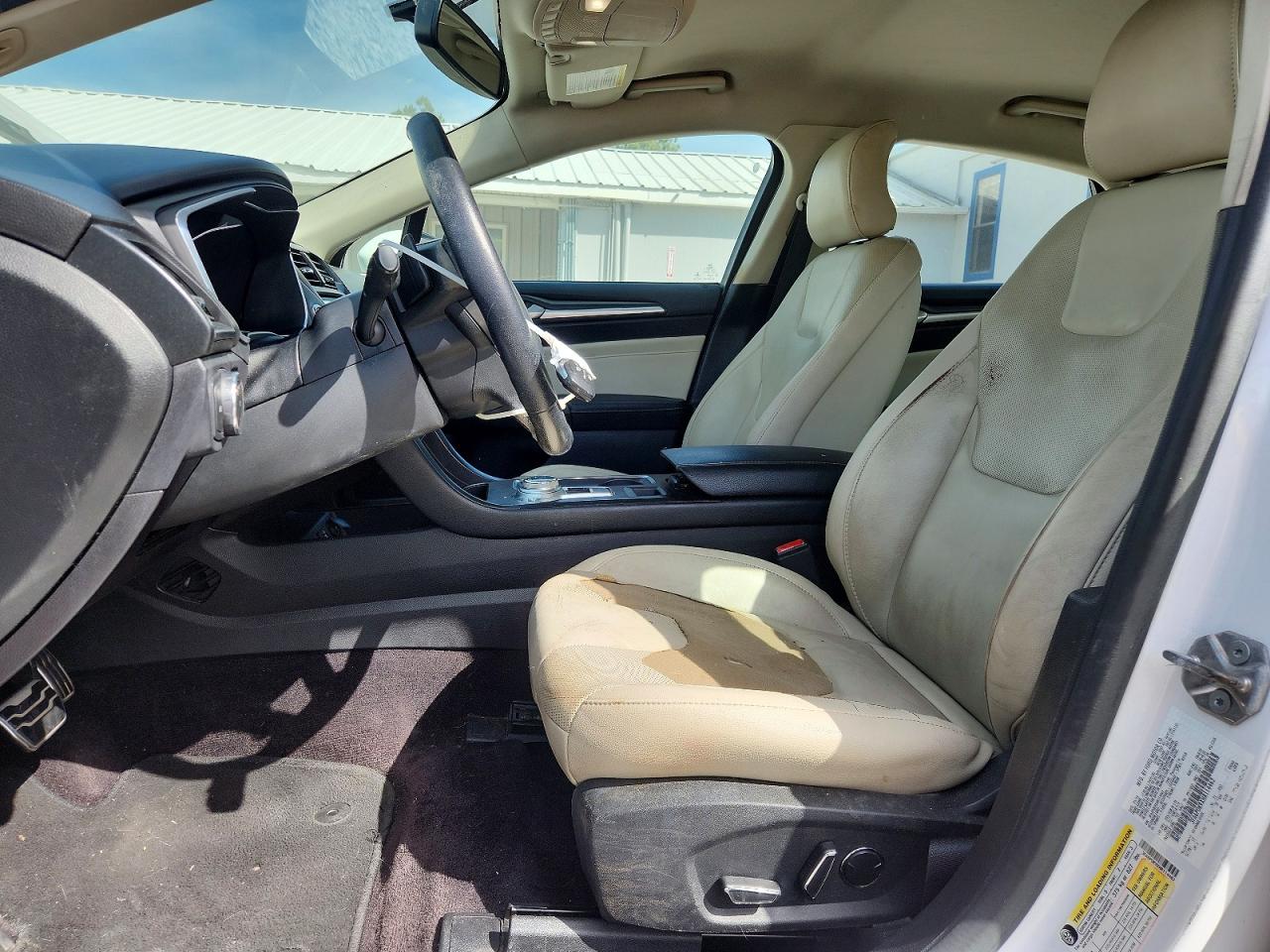 2017 FORD FUSION TITANIUM photo 13