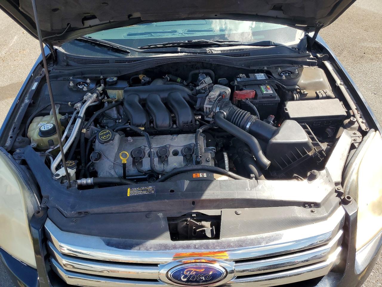 2008 FORD FUSION SE photo 11