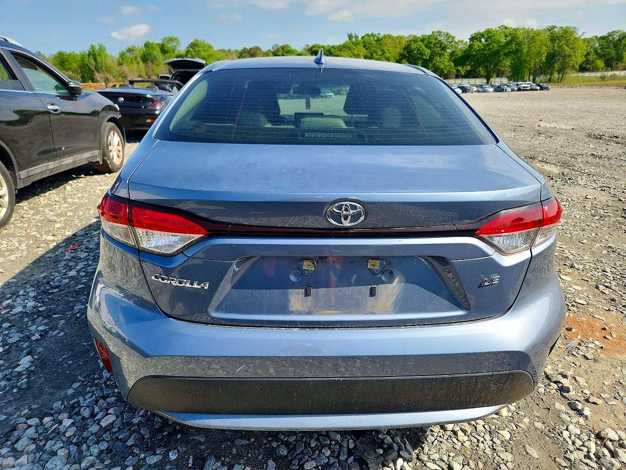 2020 TOYOTA COROLLA LE photo 6