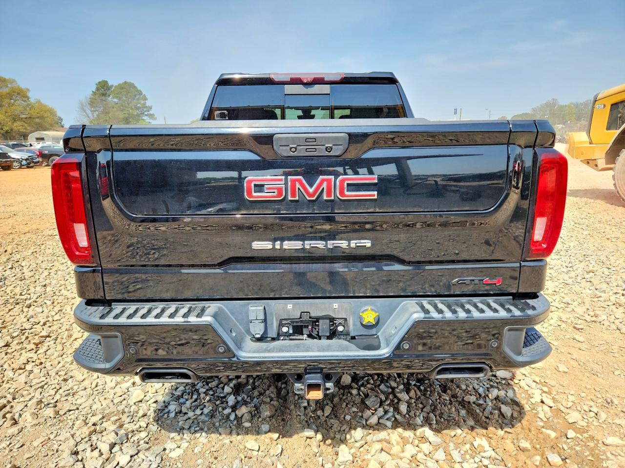 2020 GMC SIERRA K1500 AT4 photo 16