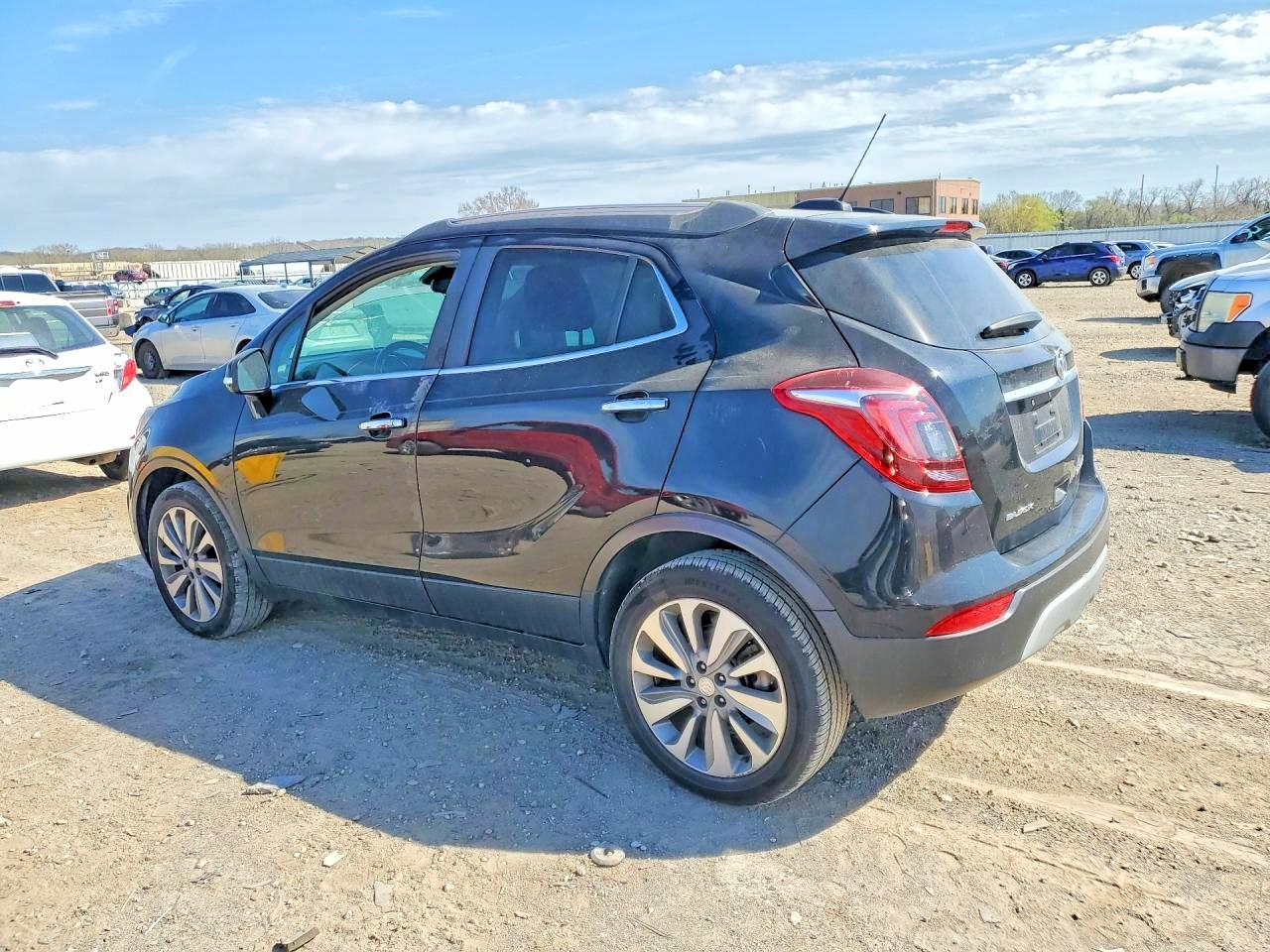 2018 BUICK ENCORE PREFERRED photo 2
