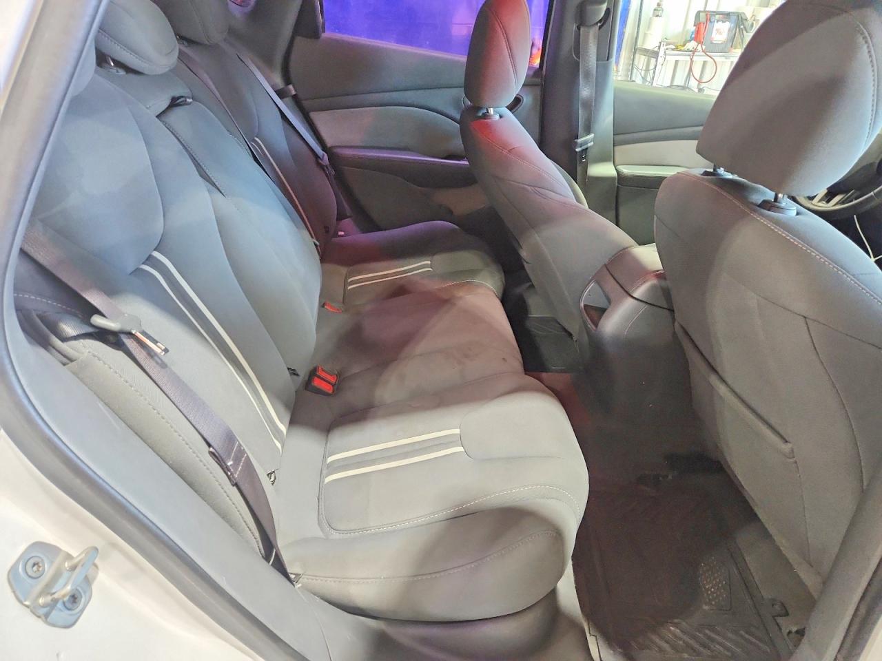 2013 DODGE DART SXT photo 10