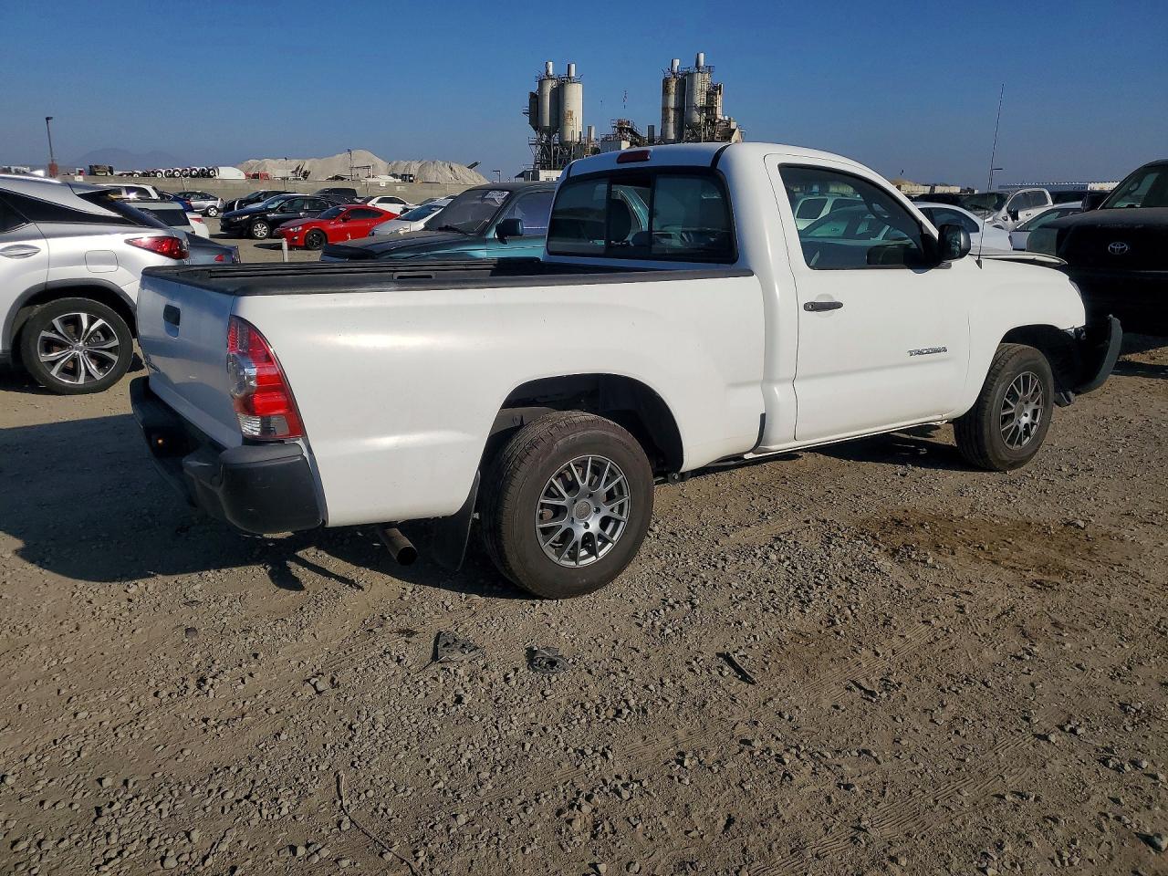 2009 TOYOTA TACOMA BASE photo 3
