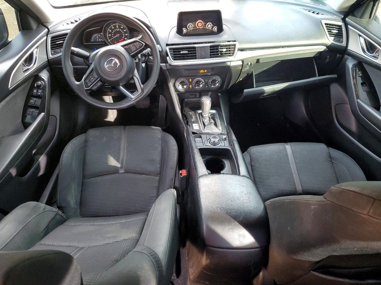 2017 MAZDA 3 SPORT photo 22