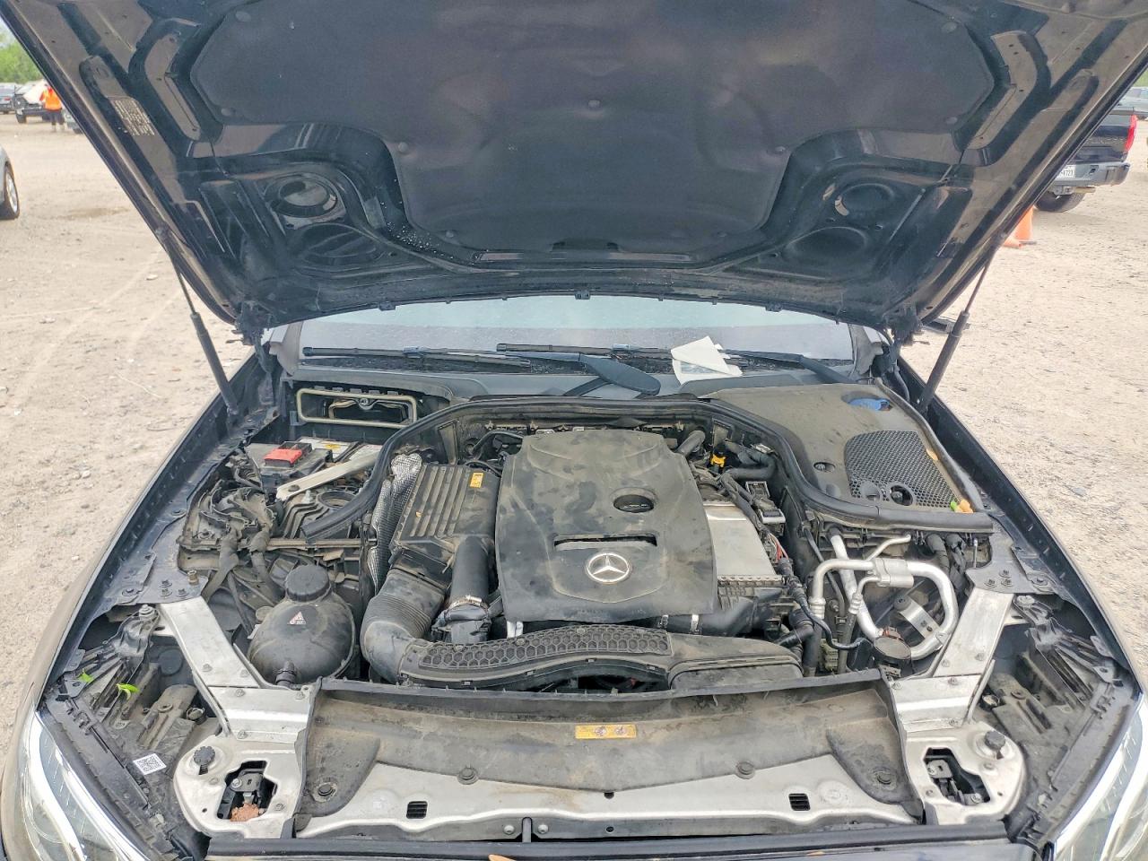 2017 MERCEDES-BENZ E 300 photo 21